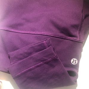 Lululemon- mid rise wunder under tights